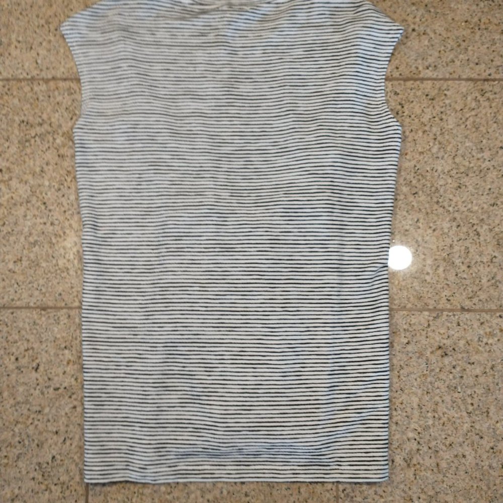 Max Studio Tie Front Striped Sleeveless Tank Top Small - Picture 4 of 6